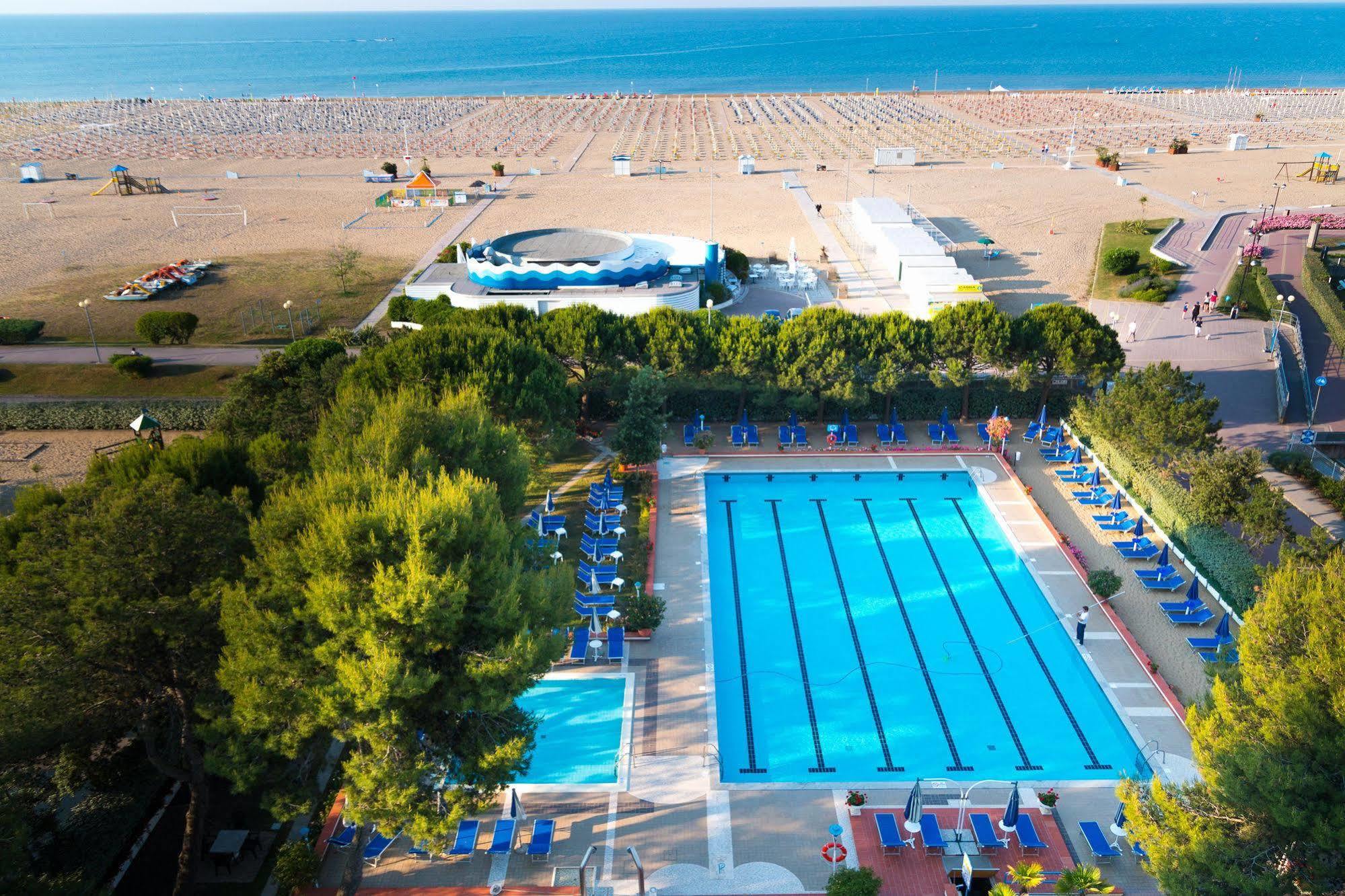Hotel Principe Бібіоне Екстер'єр фото